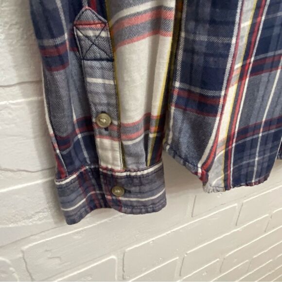2/40$Aeo boyfriend fit button down shirt plaid blue white red small cotton blend - Picture 8 of 15